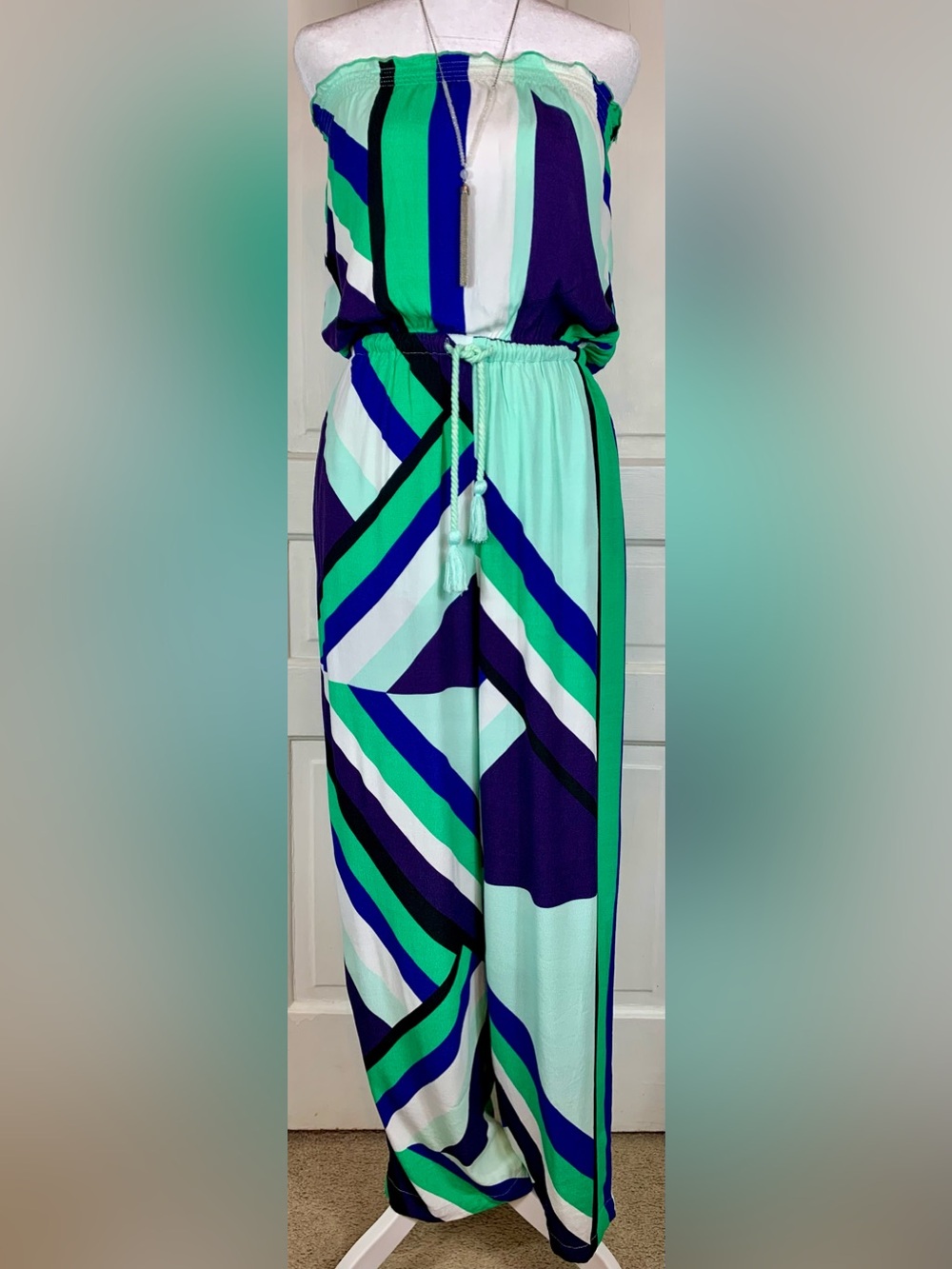 Olivaceous Strapless Wide-leg Geometric Print Jumpsuit w/ Pockets